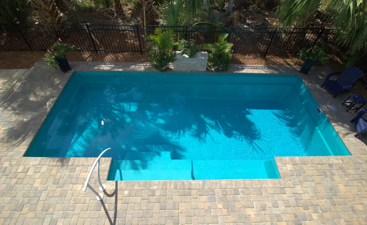Leisure Pools Elegance 30 inground fiberglass pool